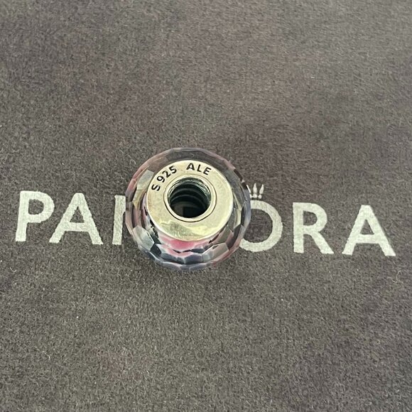 Pandora Light Purple Shimmering Glass Bead S925 sterling silver string ornament - Picture 3 of 4